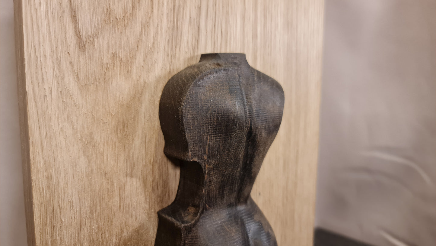 3 D relief Vacker väggdekoration av en kvinna och en cello