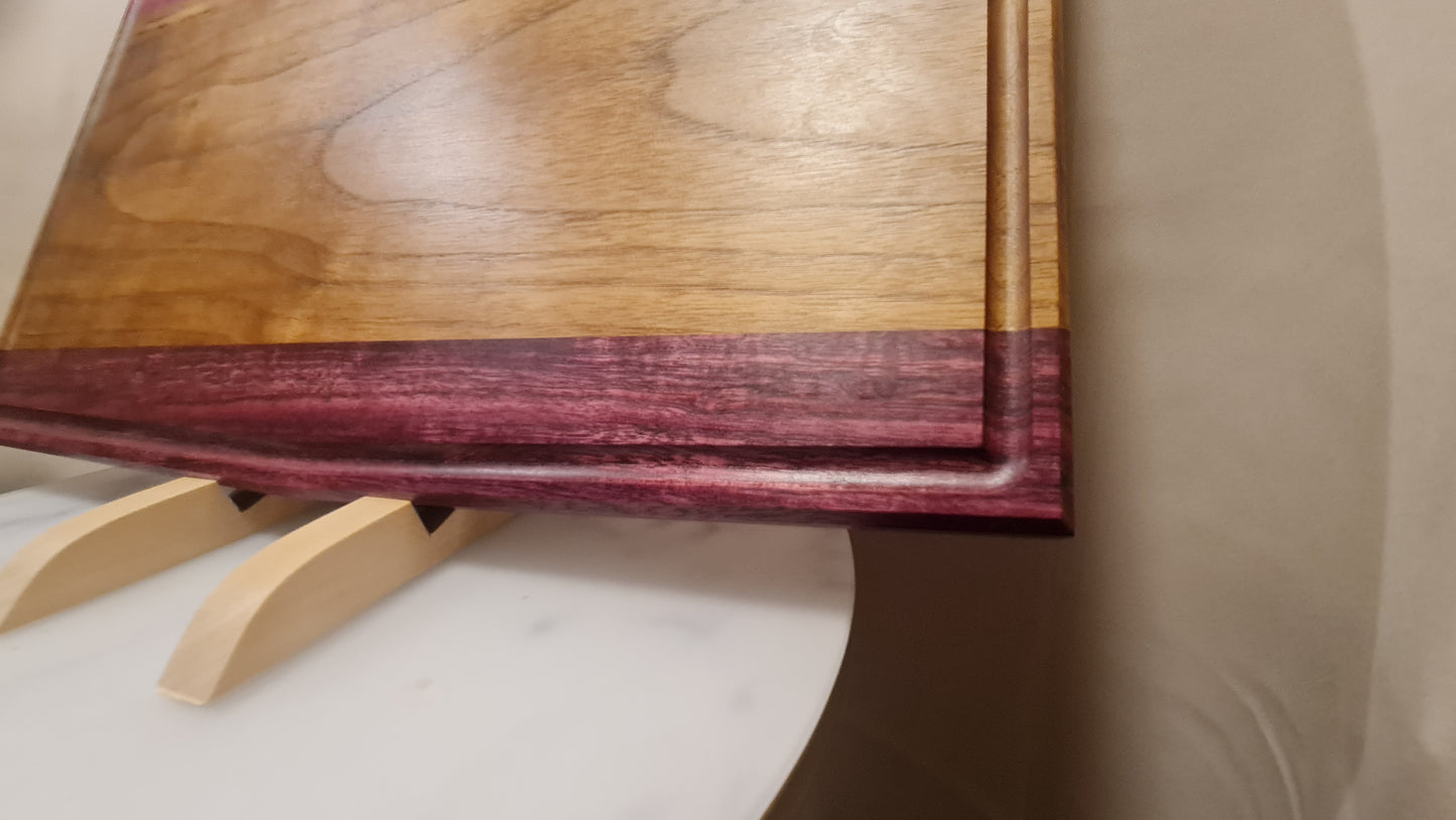Skärbräda i valnöt och purpleheart