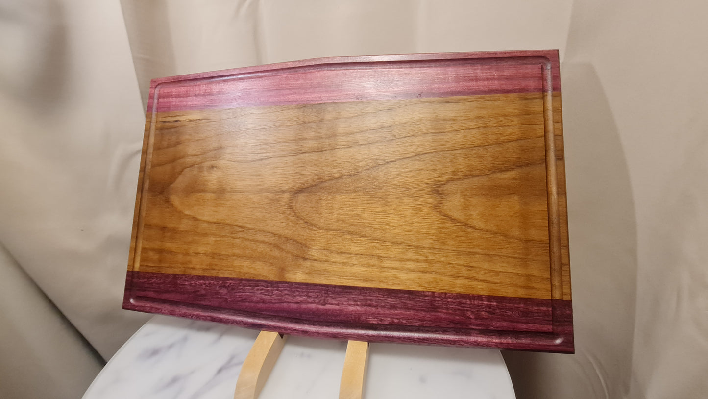 Skärbräda i valnöt och purpleheart