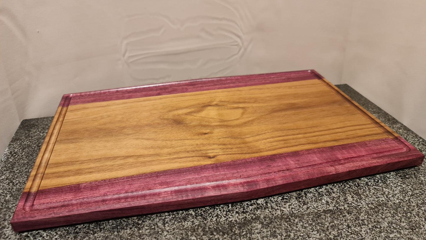 Skärbräda i valnöt och purpleheart