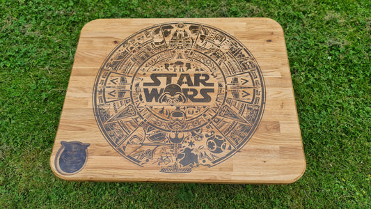 Star Wars vardagsrumsbord i ek med epoxi inlay och 3D relief