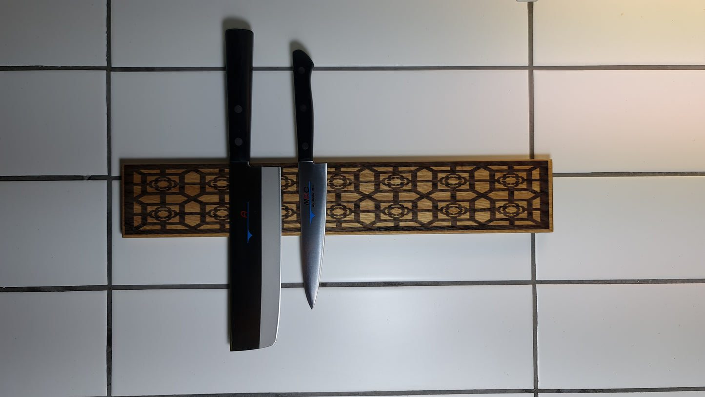 Magnetisk knivhållare med lasergravyr