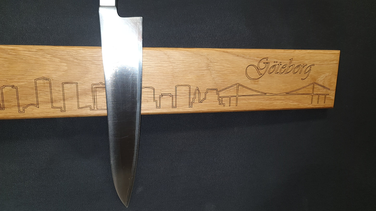 Magnetisk knivhållare med lasergravyr Göteborg skyline
