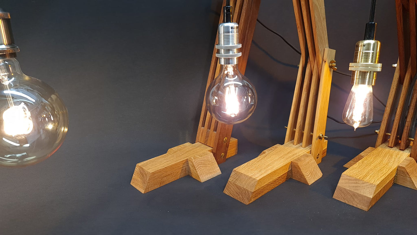 Bordslampa / Vägglampa lilla kranen teak